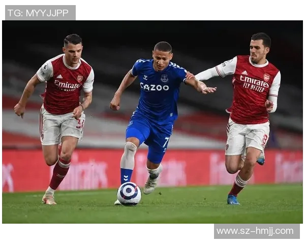 圣克鲁斯足球明星的辉煌历程与未来展望解析